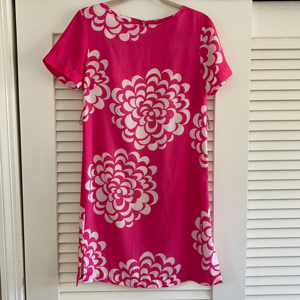 Elizabeth McKay Floral Shift Dress
